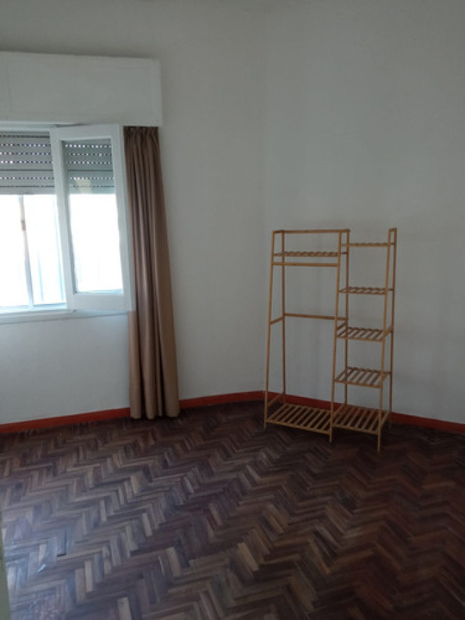 Casa ID.10201 - Alquiler Casa 2 Dormitorios, Altillo, Azotea En Aguada