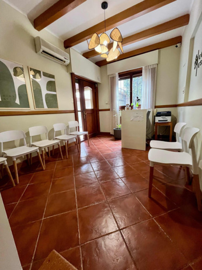 Casa ID.10555 - Hermosa Casa Ideal Empresa, U Hogar Con Cochera