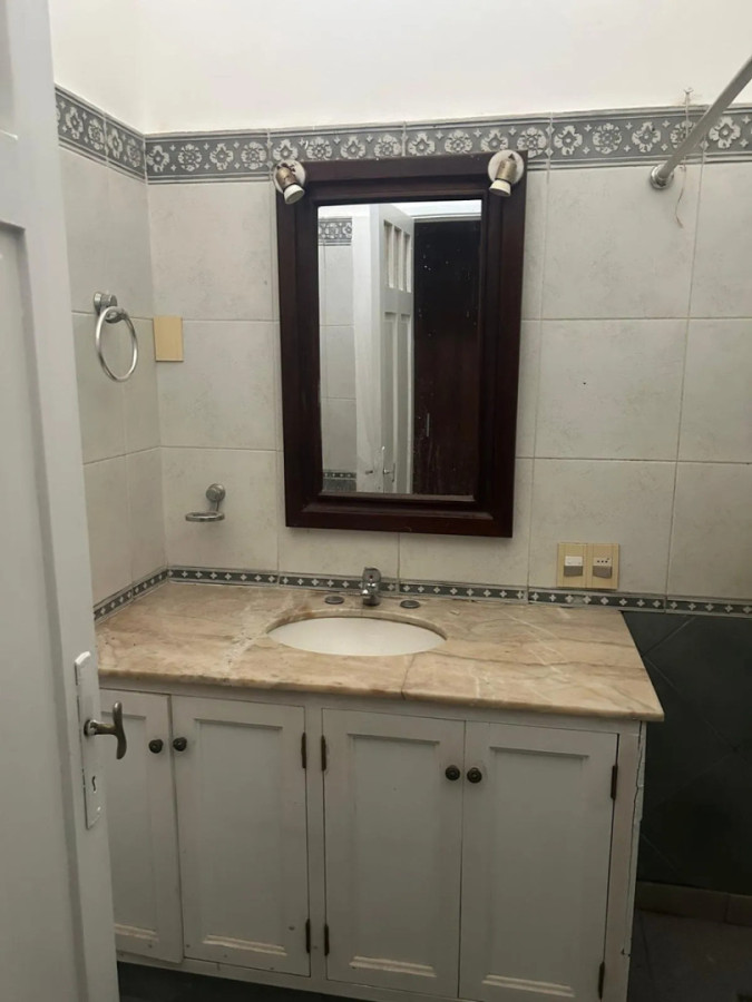 Casa ID.12174 - Alquiler Casa 4 Dormitorios Garaje Sin Gastos En Carrasco