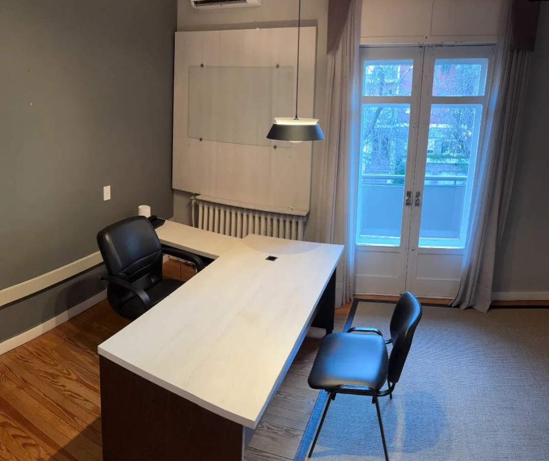 Casa ID.9297 - Alquiler Casa Ideal Para Oficinas U Estudios En Puerto Buceo