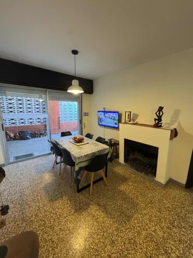 Casa ID.10581 - Hermosa Casa De 3 Dorm Con Cochera Y Patio