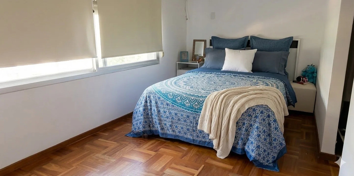 Casa ID.12015 - Venta Casa Dúplex Excelente Estado Garaje En Jacinto Vera