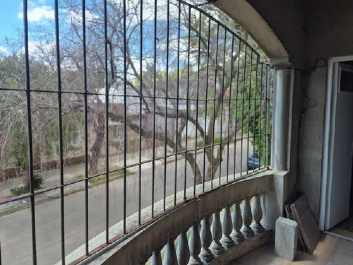 Casa ID.11056 - Hermosa Casa De Altos De 2 Dorm Con Balcon Y Terraza Con Parrillero