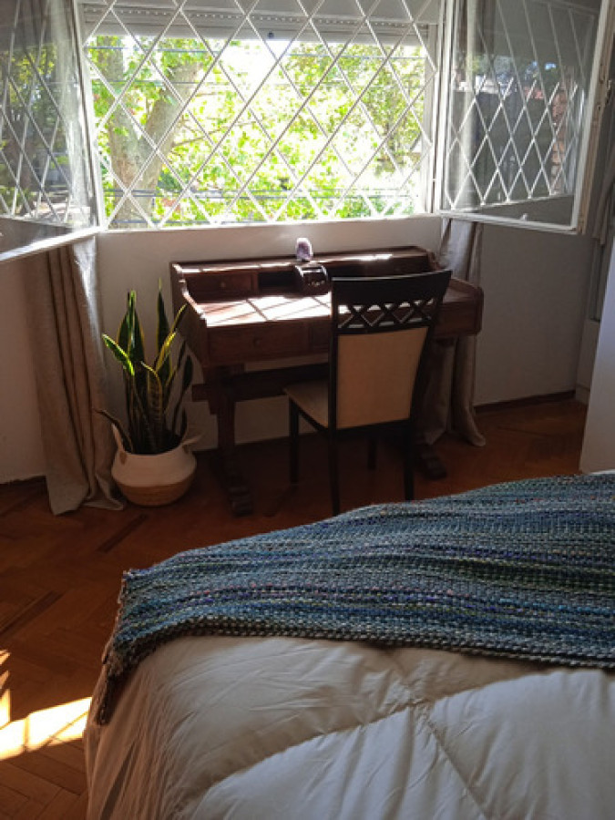 Casa ID.9677 - Hermosa Casa De 4 Dorm Cochera Jardín Terraza Parrillero