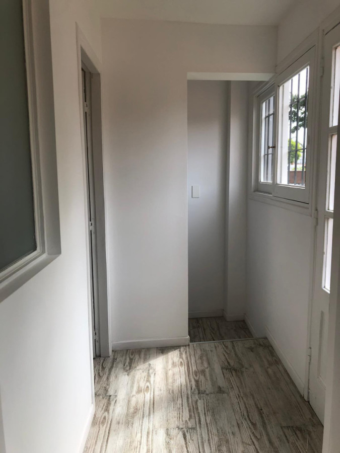 Casa ID.12917 - Alquiler Casa PH 1 Dormitorio Dos Patios Grandes Punta Gorda