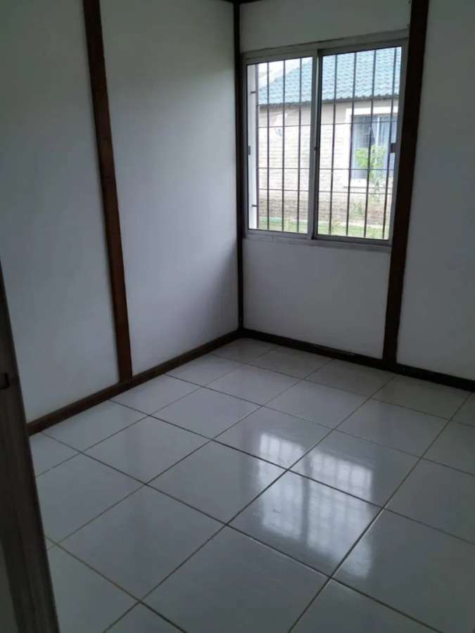 Casa ID.10704 - Linda Casa en Salinas De 3 Dormitorios Con Cochera Y Jardin