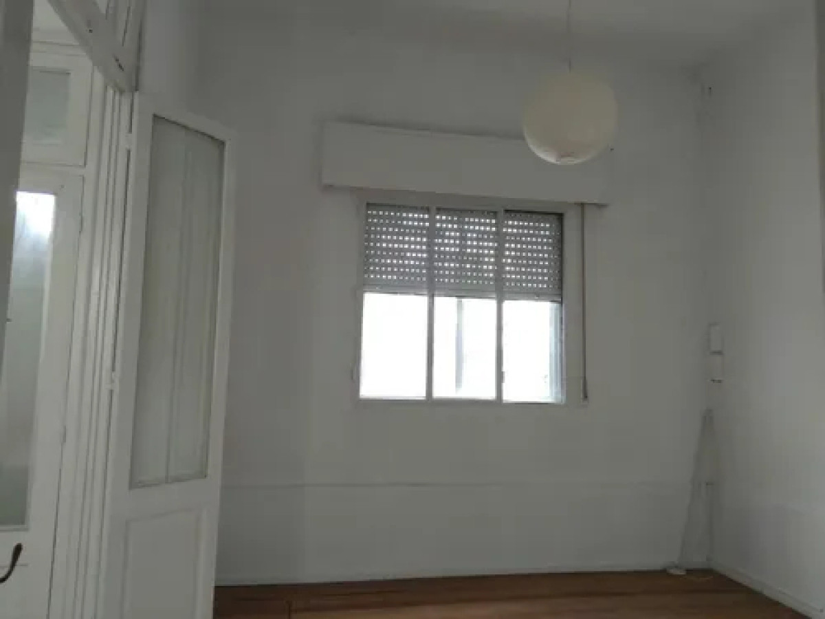 Casa ID.10678 - Linda Casa De 3 Dorm Con Azotea y Cochera