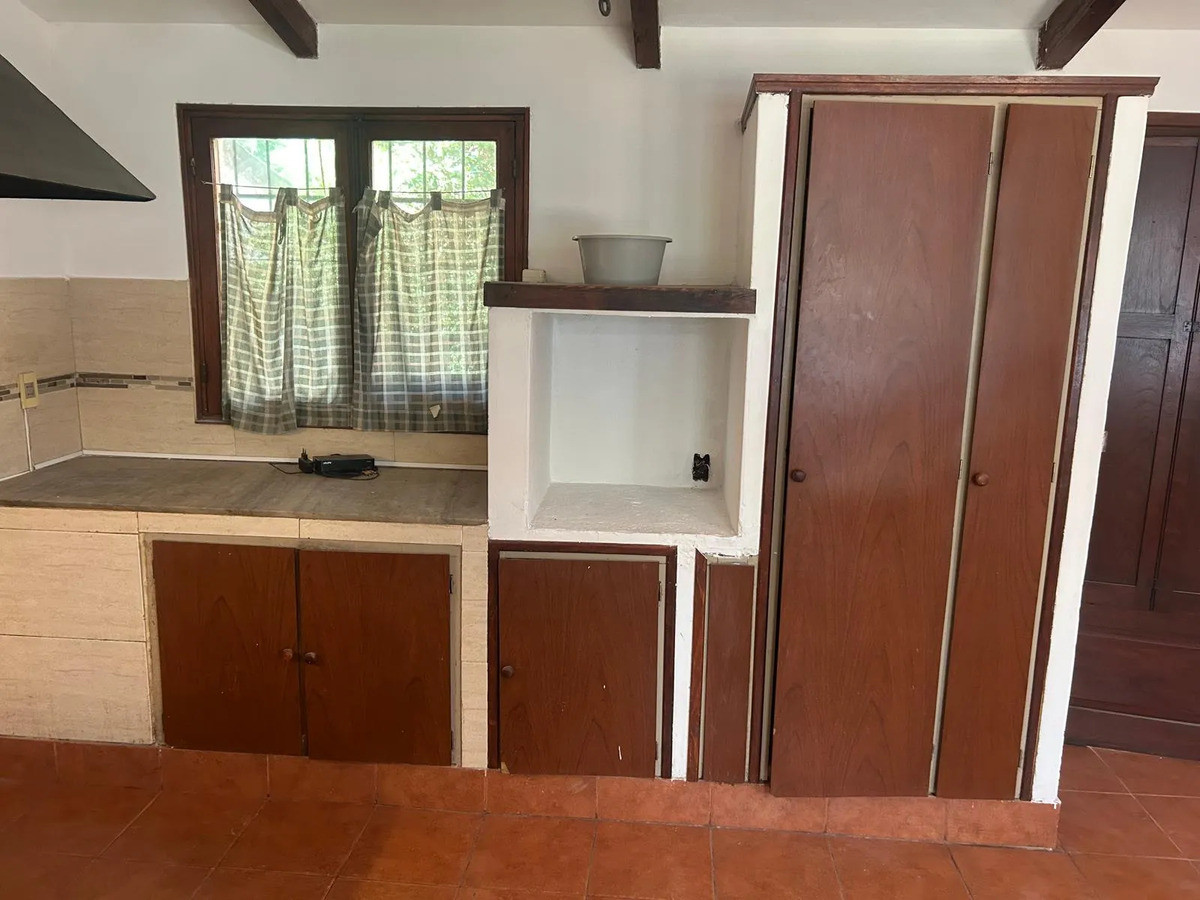 Casa ID.12174 - Alquiler Casa 4 Dormitorios Garaje Sin Gastos En Carrasco