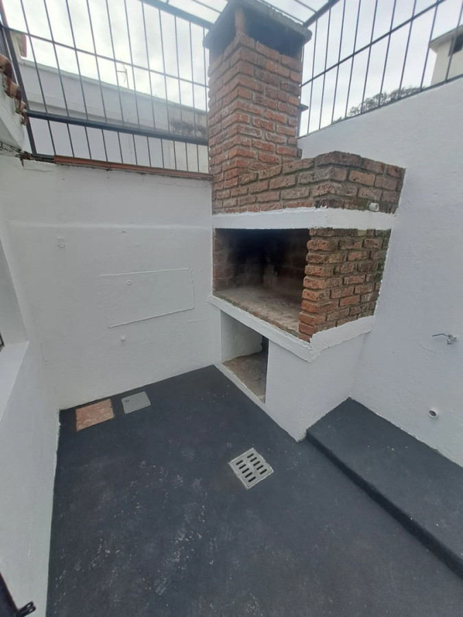 Casa ID.12766 - Alquiler Casa De 2 Dormitorios Patio Con Parrillero Sin Gastos Comunes En La Blanqueada
