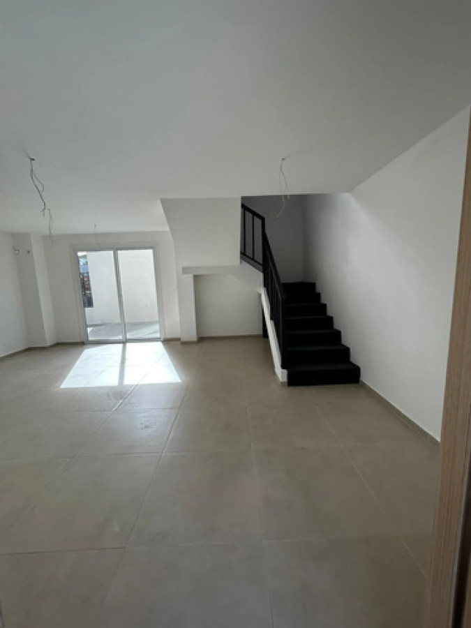 Casa ID.12213 - Alquiler de casa 2 dormitorios en Malvin Norte