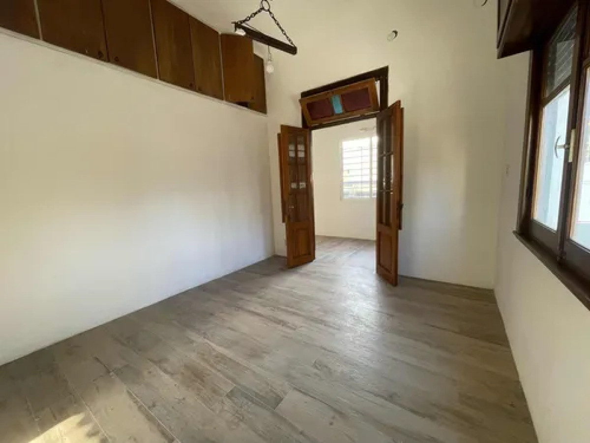 Casa ID.10724 - Hermosa Casa De 3 Dorm Con Cochera, Terraza y Parrillero