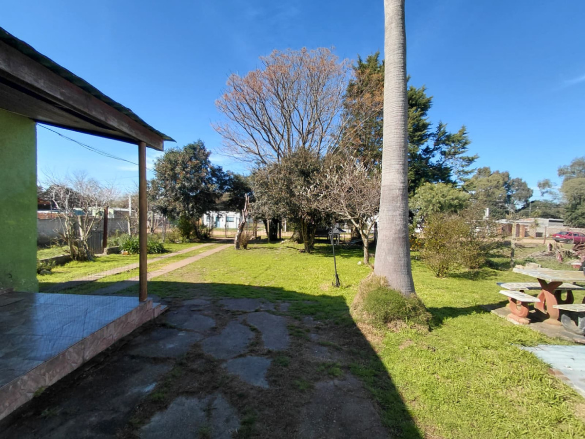 Casa ID.12989 - Venta Casa Con Apartamento Y Gran Terreno En Toledo Canelones