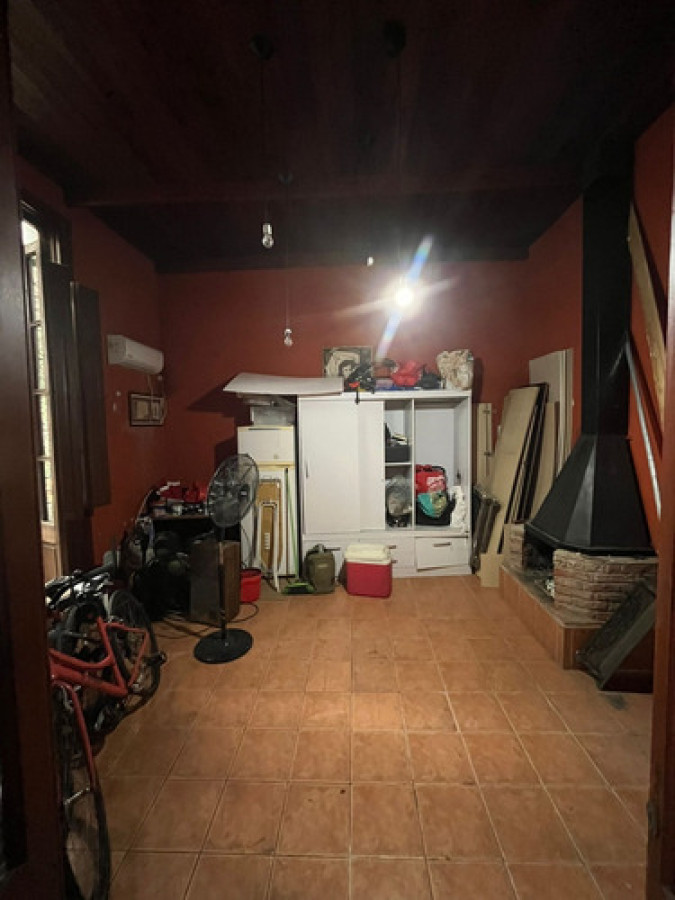Casa ID.10019 - Gran Casa De Época De 3 Dorm En Aguada Con Barbacoa 