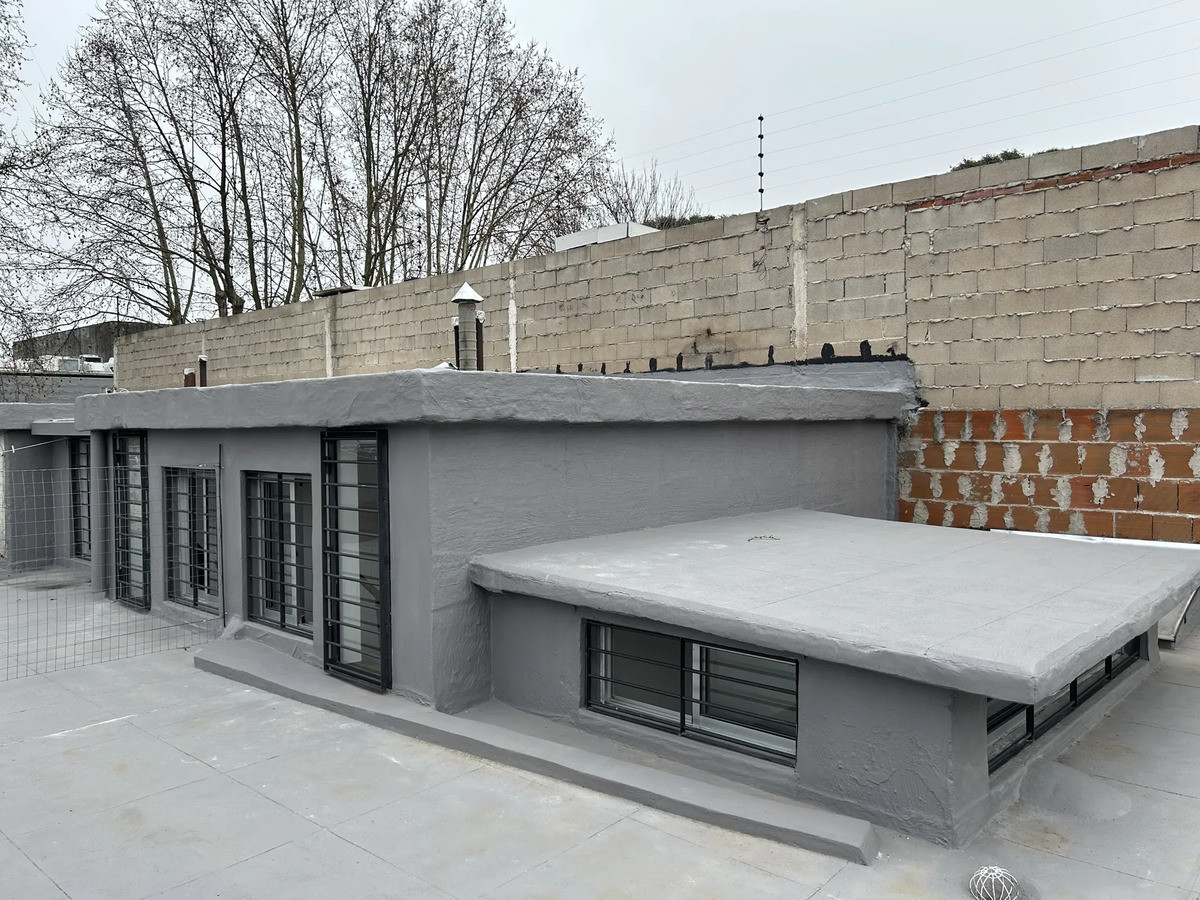 Casa ID.13142 - Alquiler Casa A Nueva De 2 Dormitorios Sin Gastos Comunes En La Comercial