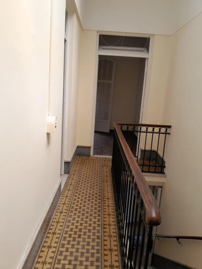Casa ID.12638 - Alquiler Casa PH En Pleno Centro 4 Dormitorios 2 Baños