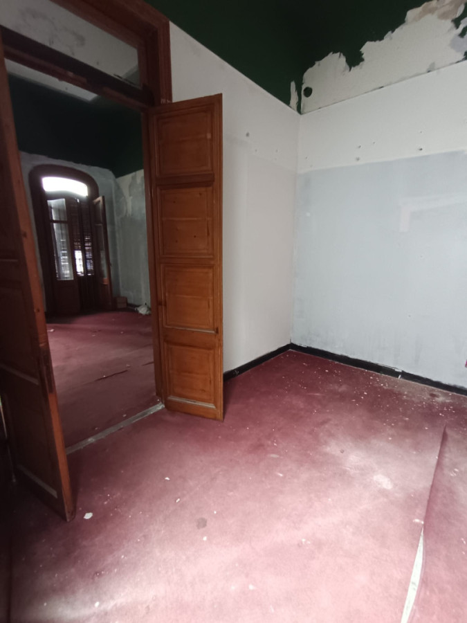 Casa ID.6763 - Venta Casa A Reciclar En Parque Rodó Para Vivienda O Empresa