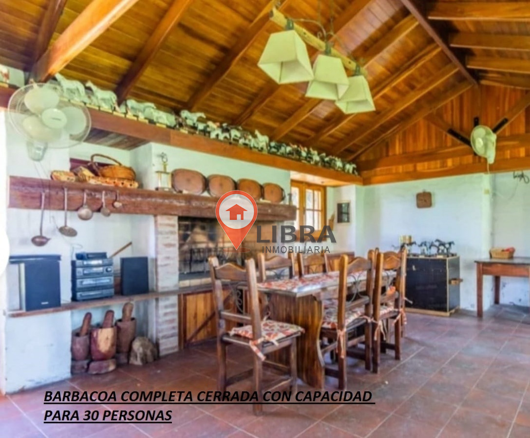 Chacra ID.2731 - Se Vende Casa De Campo Con Salón De Fiestas Y Pista Hípica