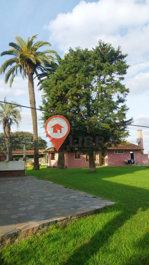 Chacra ID.2731 - Se Vende Casa De Campo Con Salón De Fiestas Y Pista Hípica