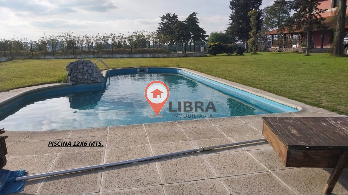 Chacra ID.2731 - Se Vende Casa De Campo Con Salón De Fiestas Y Pista Hípica