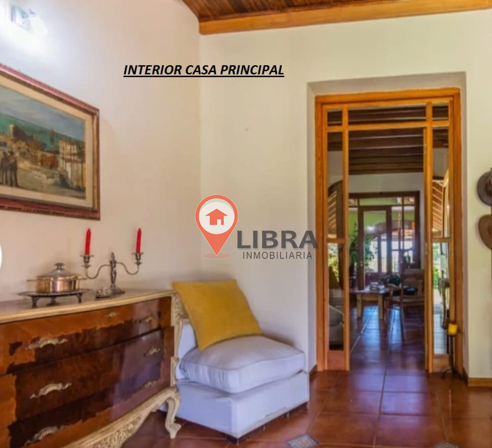 Chacra ID.2731 - Se Vende Casa De Campo Con Salón De Fiestas Y Pista Hípica