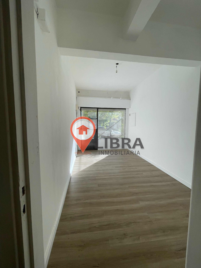 Local Comercial ID.9655 - Local, Estudio o Oficina En Excelente Zona 