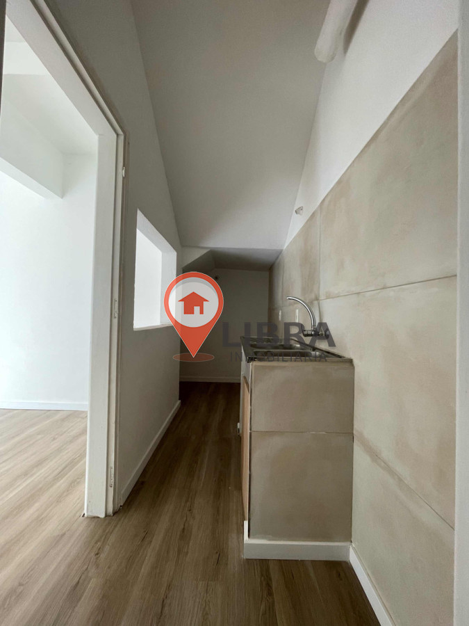 Local Comercial ID.9655 - Local, Estudio o Oficina En Excelente Zona 