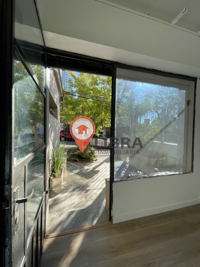 Local Comercial ID.9655 - Local, Estudio o Oficina En Excelente Zona 
