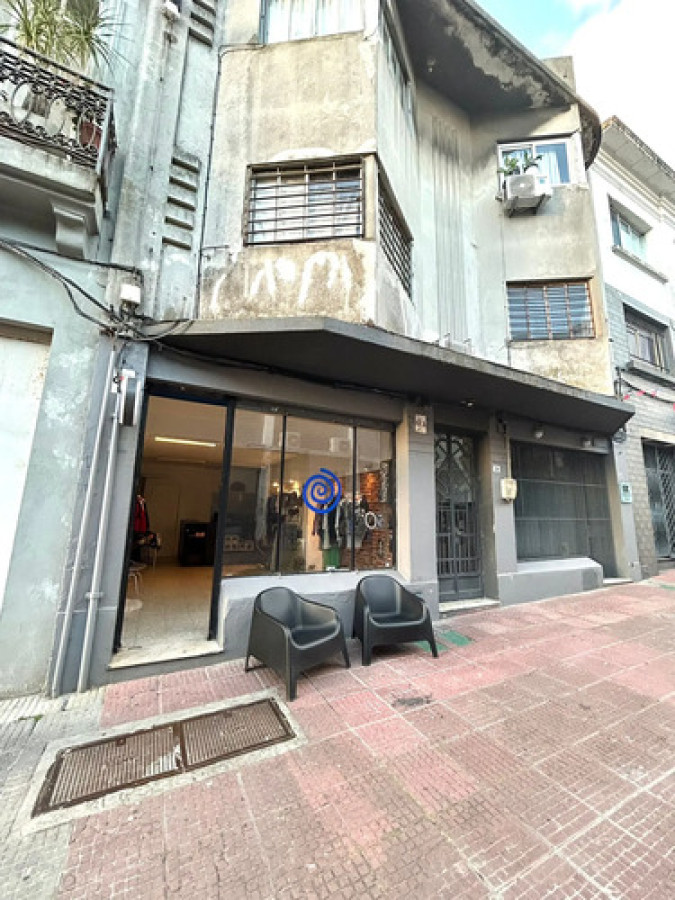 Local Comercial ID.11857 - Amplio Local Cerca Del Mercado Del Puerto de 57 m2 Ciudad Vieja