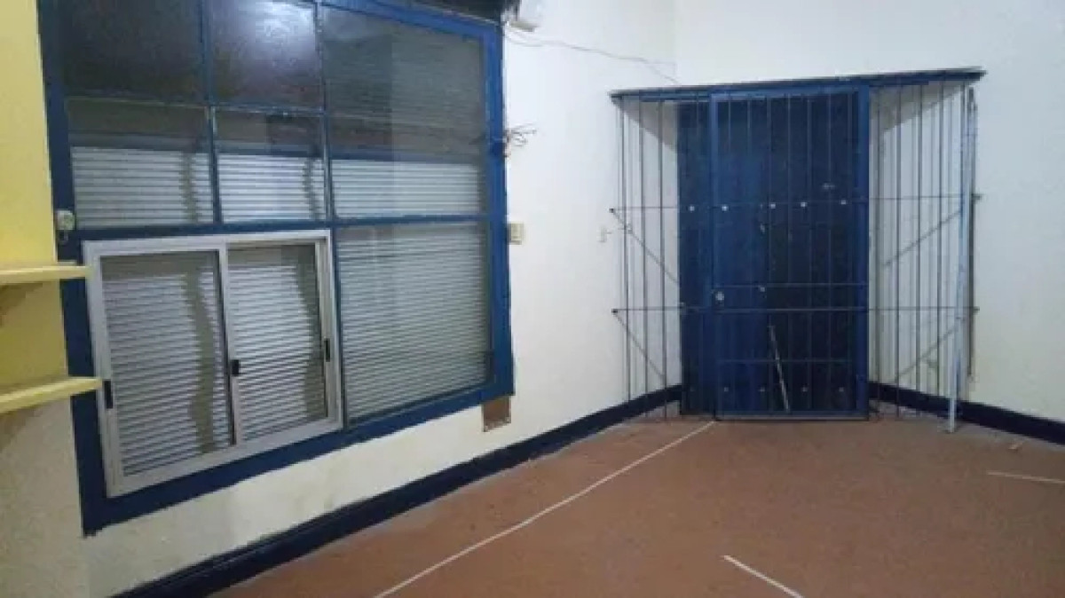 Local Comercial ID.10887 - Local Comercial En Esquina La Comercial