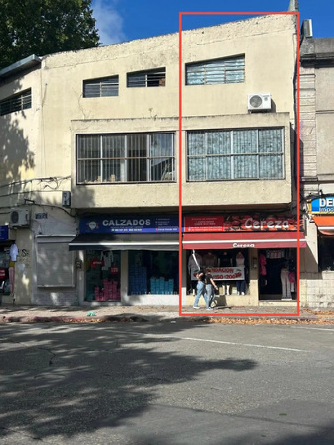 Local Comercial ID.12114 - Alquiler Local Comercial 2 Depósitos Zona De Arenal Grande