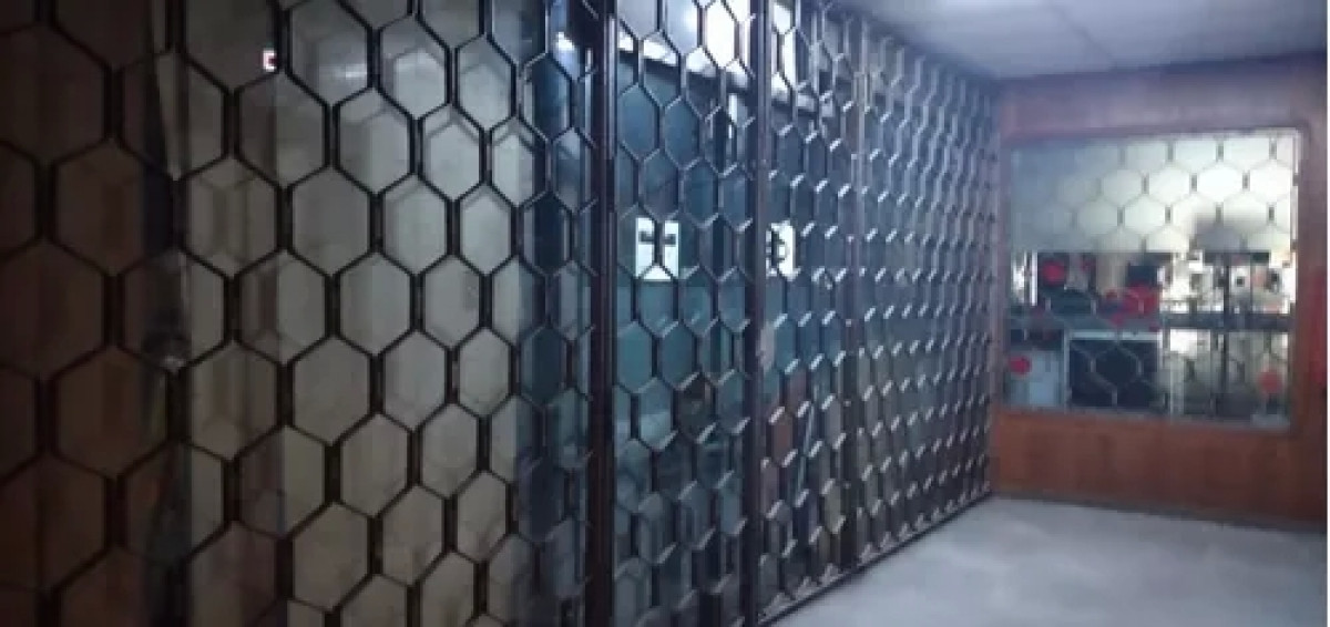 Local Comercial ID.13281 - Alquiler De Local En Avenida 18 De Julio 386 Metros Cuadrados