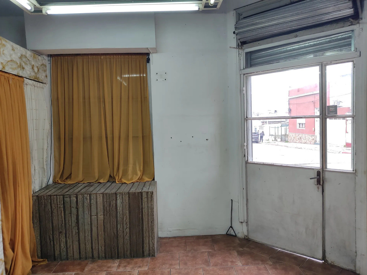 Local Comercial ID.13348 - Alquiler Local Comercial Sin Gastos Comunes En Unión