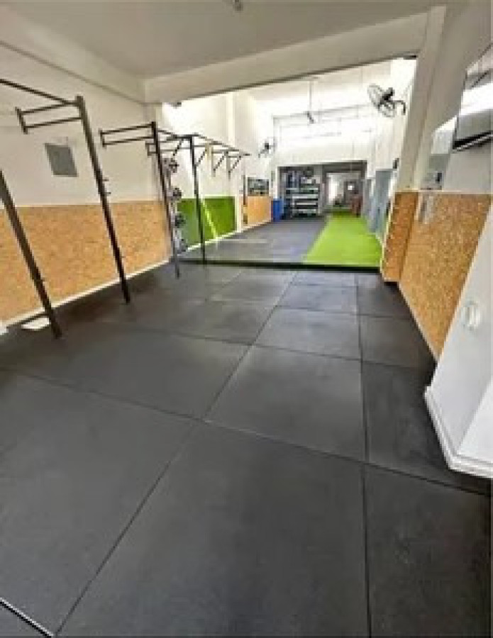 Local Comercial ID.10951 - Local Comercial Amplio Ideal Para Gimnasio