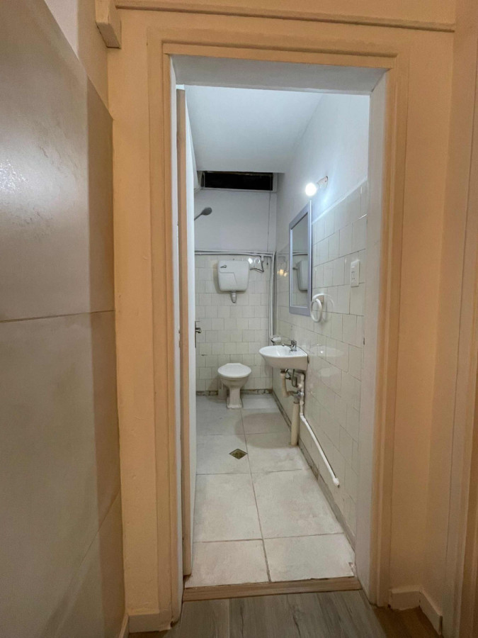 Local Comercial ID.9655 - Local, Estudio o Oficina En Excelente Zona 