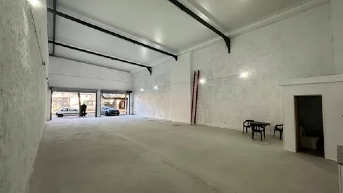 Local Comercial ID.4467 - Alquiler Local A 2 Cuadras De Arenal Grande La Comercial Zona Mayorista