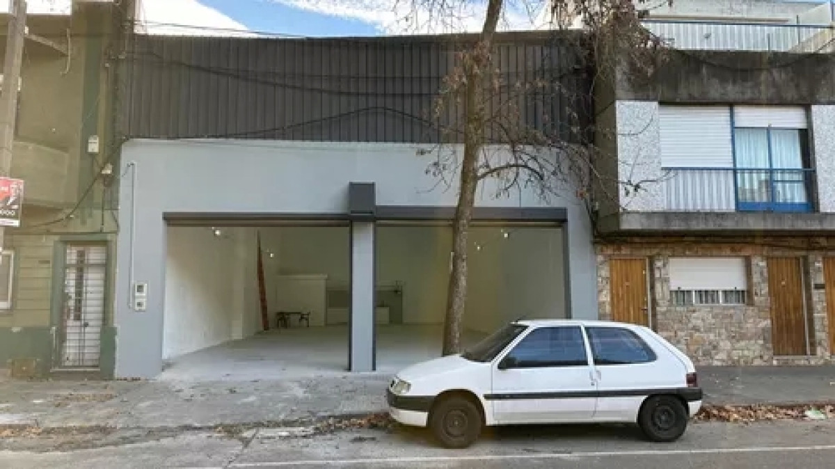Local Comercial ID.4467 - Alquiler Local A 2 Cuadras De Arenal Grande La Comercial Zona Mayorista