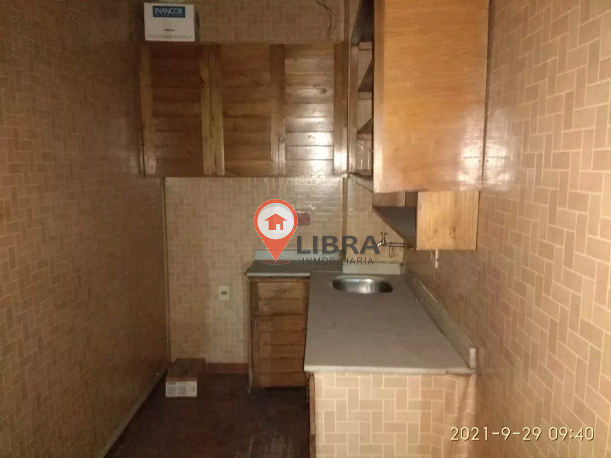 Local Comercial ID.6550 - Alquiler De Local En Avenida 18 De Julio 386 Metros Cuadrados