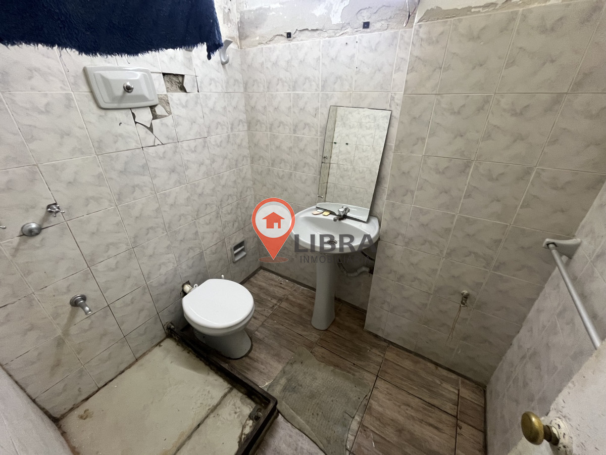 Local Comercial ID.5194 - Alquiler Local Comercial 2 Pisos 100 m2 Centro Gran Ubicación