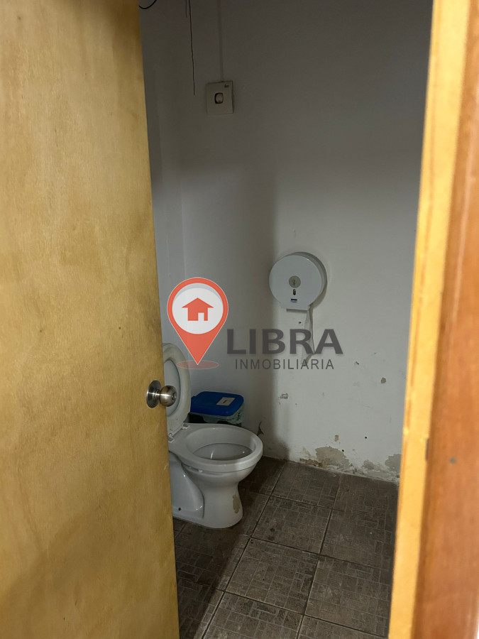 Local Comercial ID.9641 - Local Comercial Amplio En Aguada 