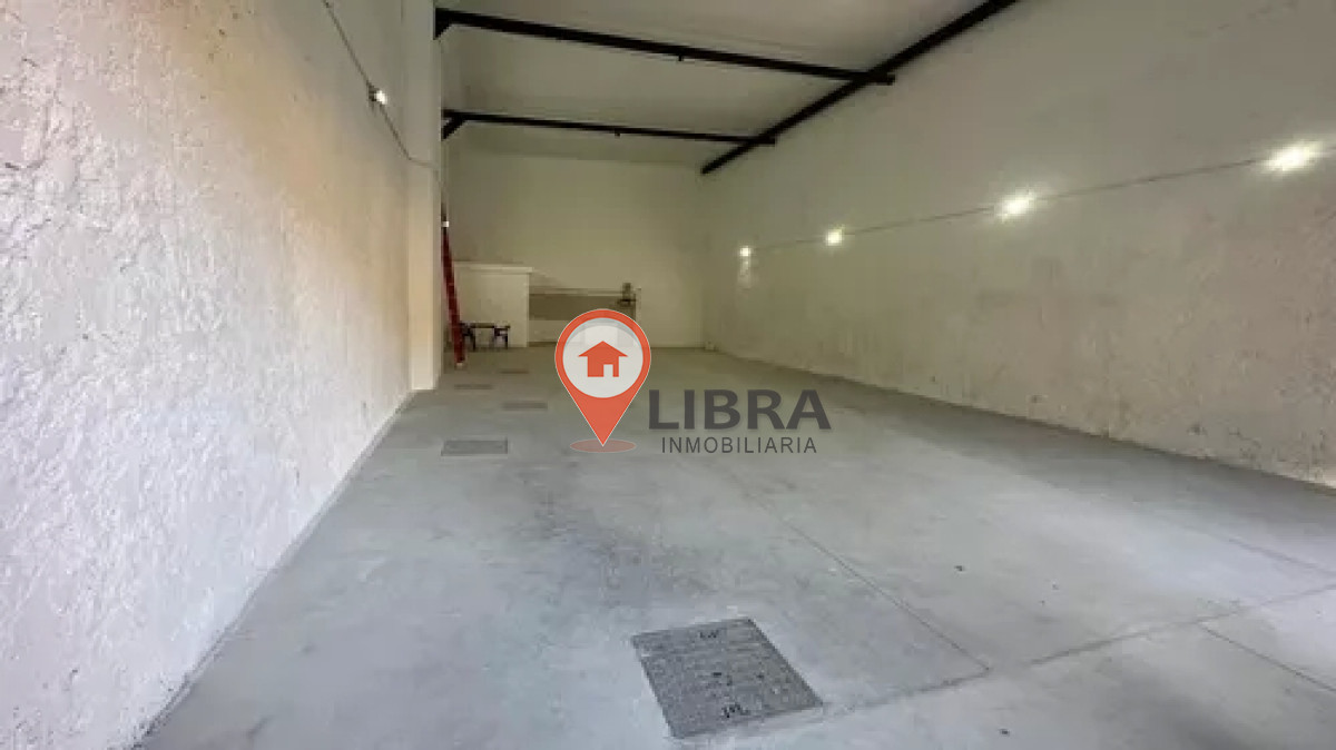 Local Comercial ID.4467 - Local A 2 Cuadras De Arenal Grande La Comercial Zona Mayorista