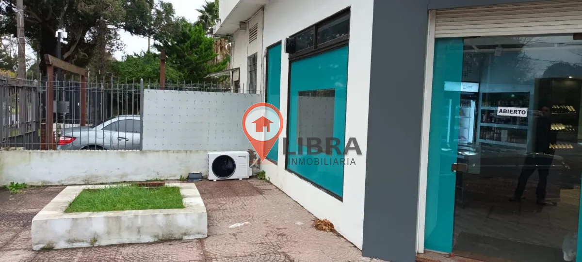 Local Comercial ID.10120 - Traspaso De Alquiler Local Comercial 110m2 Cocheras Carrasco