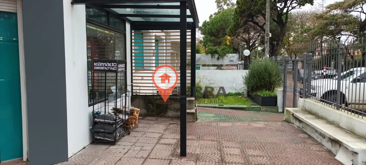 Local Comercial ID.10120 - Traspaso De Alquiler Local Comercial 110m2 Cocheras Carrasco