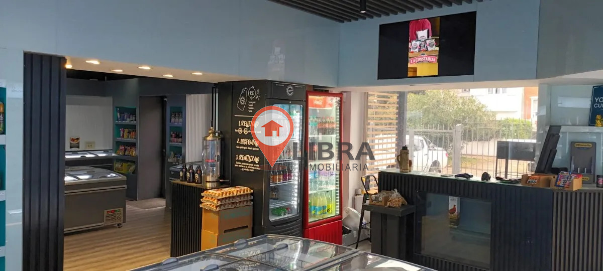 Local Comercial ID.10120 - Traspaso De Alquiler Local Comercial 110m2 Cocheras Carrasco