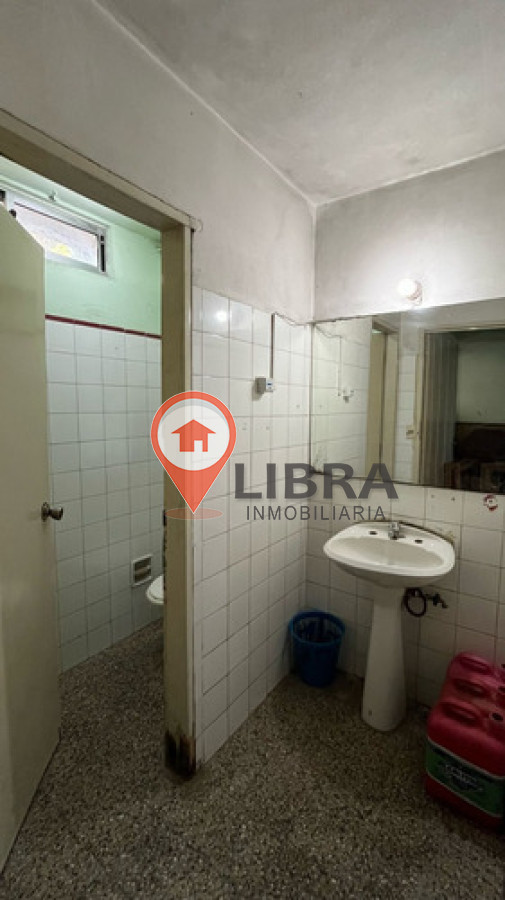 Local Comercial ID.9328 - LOCAL COMERCIAL GOES BAÑO COCINA DEPOSITO OFICINA