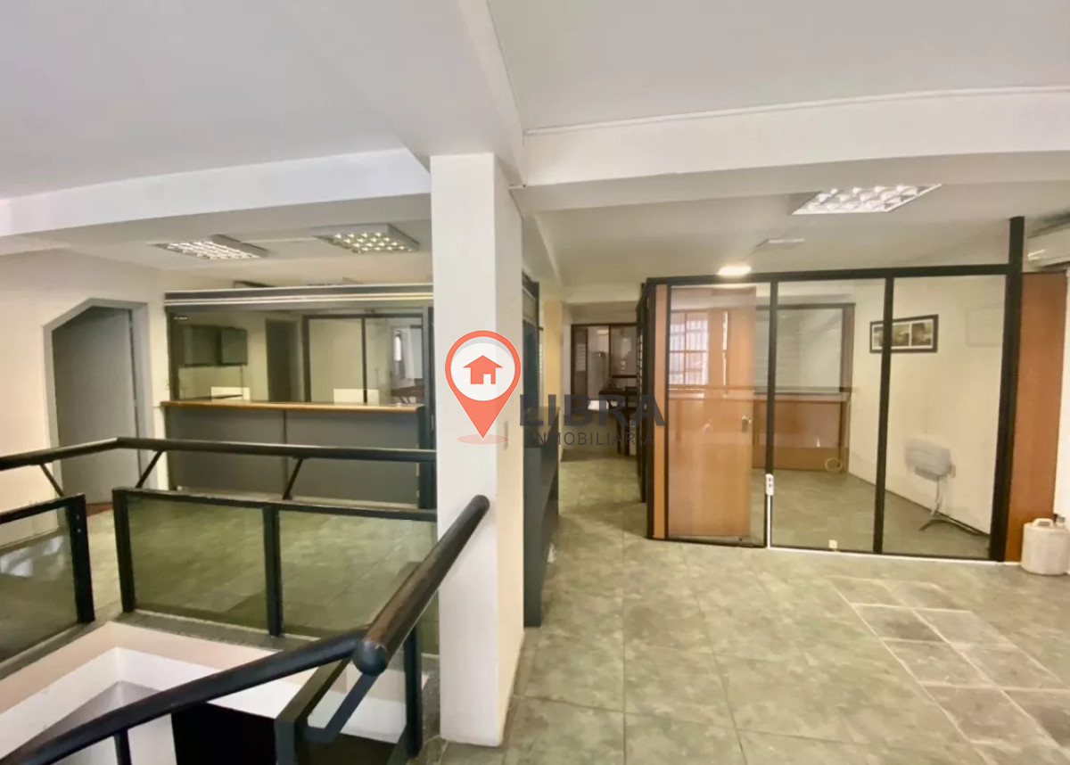 Local Comercial ID.8628 - Edificio Con Local Oficinas Oportunidad Para Inversor