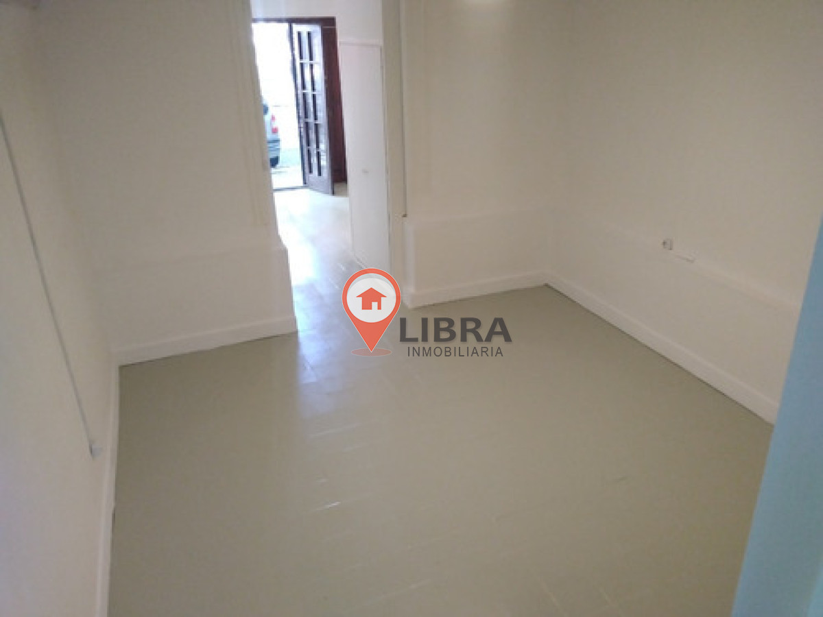Local Comercial ID.9882 - Alquiler Cómodo Local Al Frente, Sin Gastos Comunes, Zona Cordón