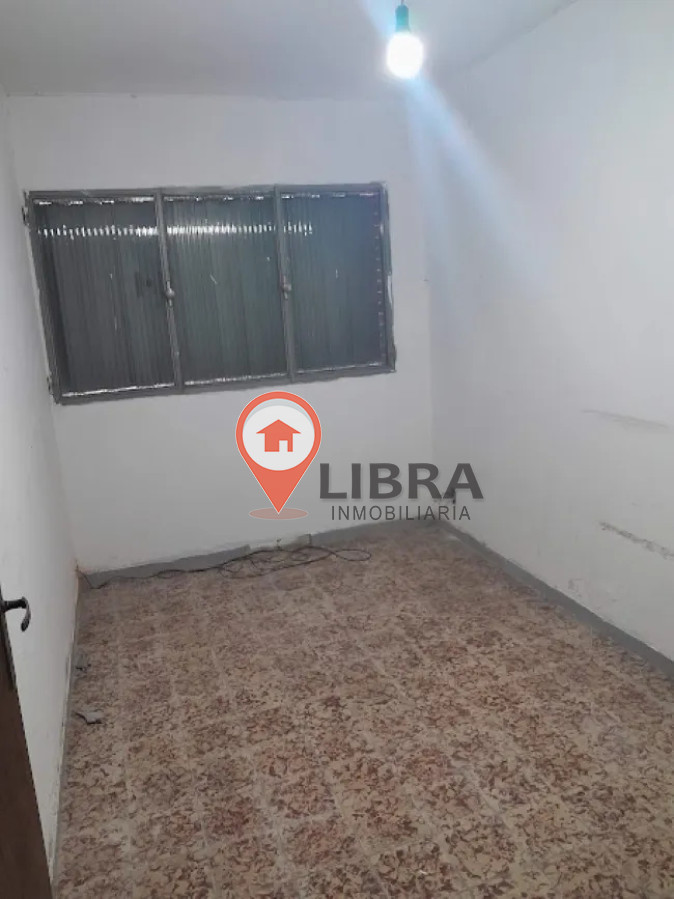 Local Comercial ID.9899 - Alquiler Local Comercial 214m2 2 Oficinas 2 Baños En Unión