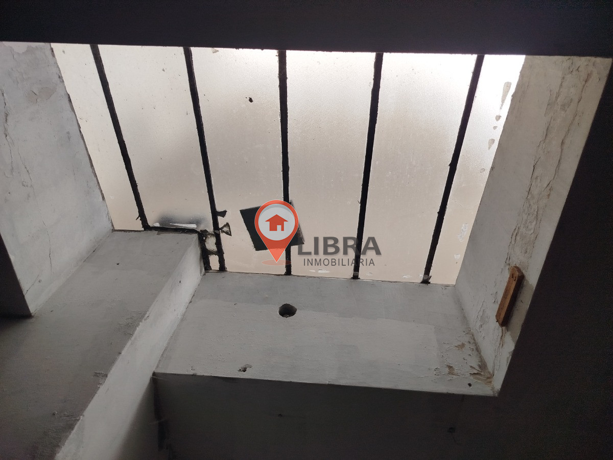 Local Comercial ID.8601 - Alquiler De Local Comercial O Depósito A Cuadra Y Media De 18 de Julio En Centro