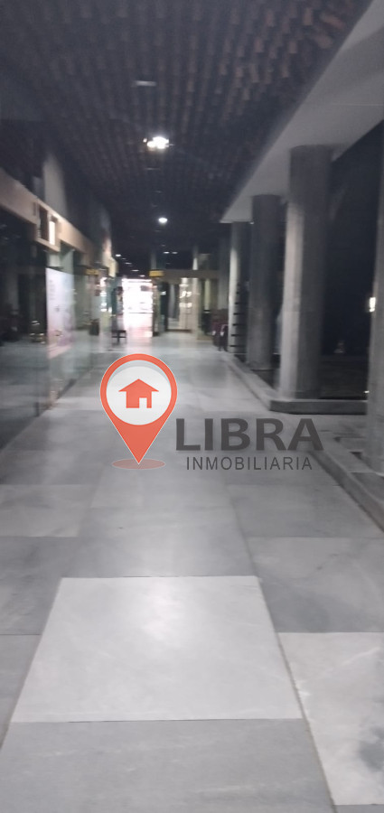 Local Comercial ID.6550 - Alquiler De Local En Avenida 18 De Julio 386 Metros Cuadrados