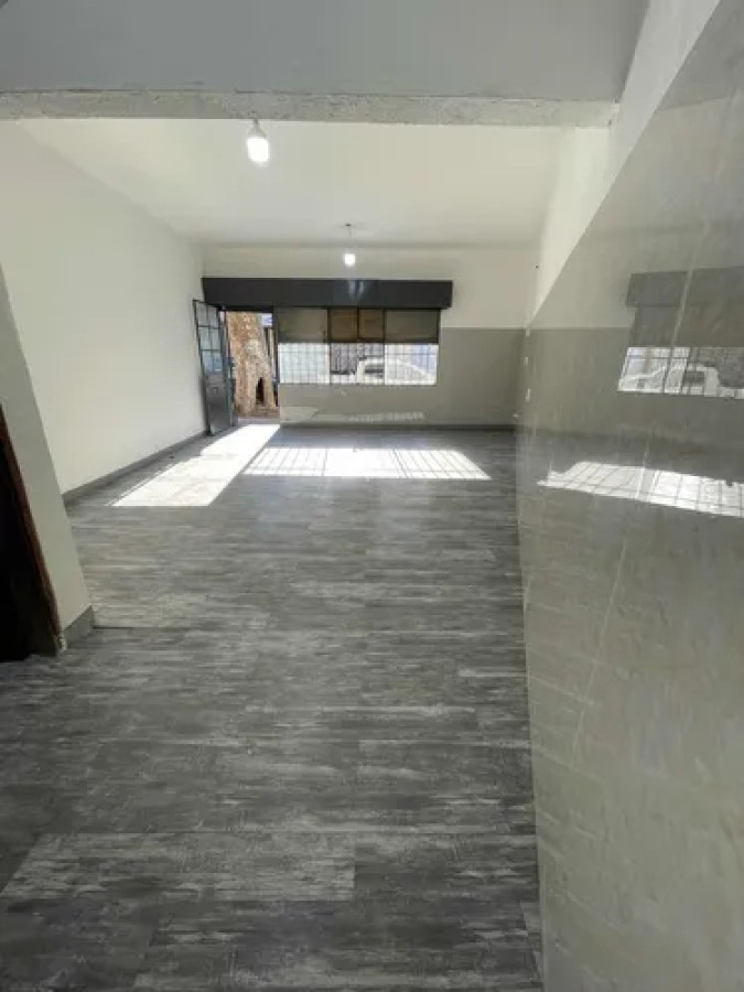Local Comercial ID.10791 - Amplio Local Comercial Ubicado En El Centro